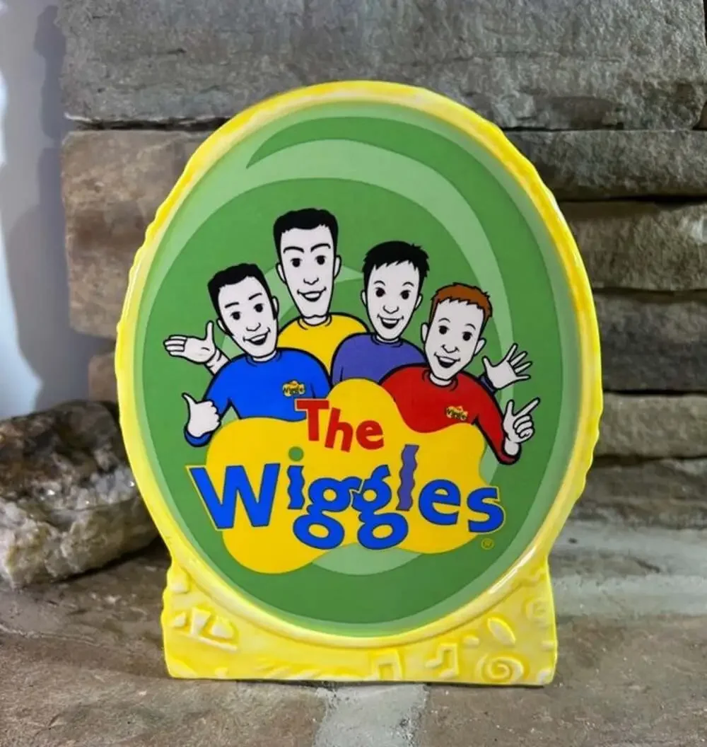 Spin Master wiggles yellow